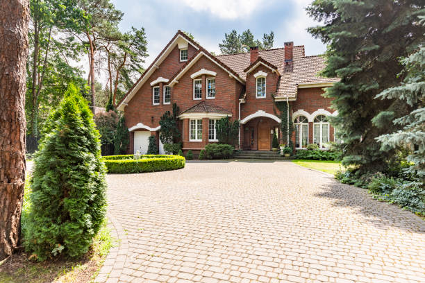 Best Driveway Paving Company  in Woburn, MA